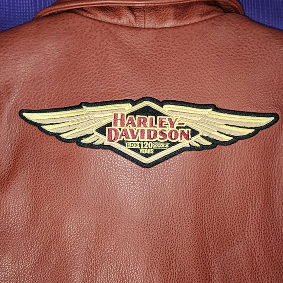 Harley-Davidson 120th Anniversary Collectors Edition Women's Leather Jacket - Picture 15 of 15